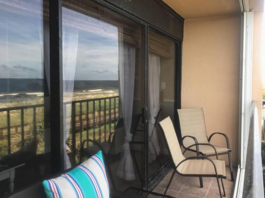 Oceanfront * Pool * Elevator * Boardwalk Lägenhet Carolina Beach Exteriör bild